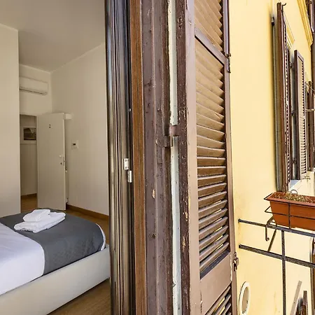 Colosseo Guest House